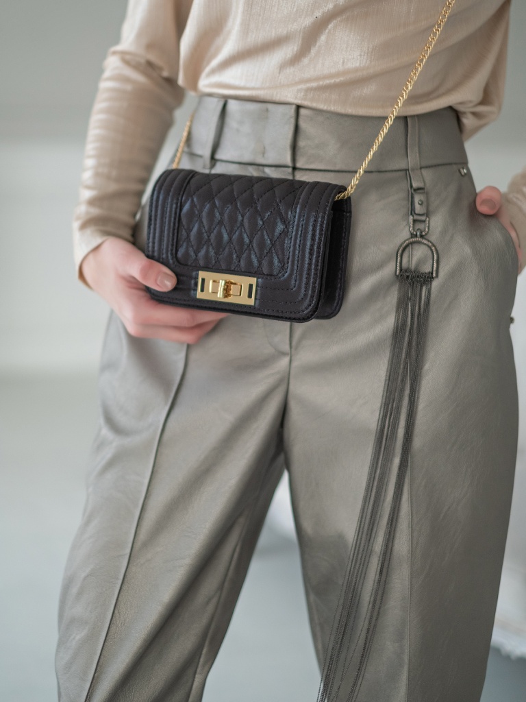 PARF9642.jpg PARF9642.jpg